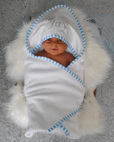 badcape omslagdoek baby gestreept-biesje-babyblauw